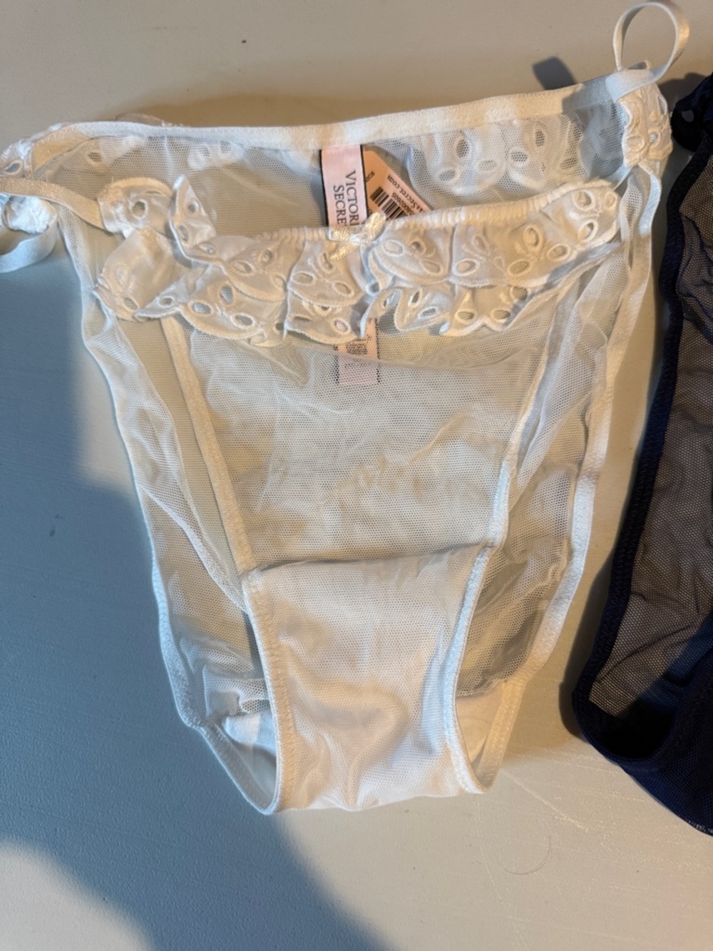 Victoria’s Secret Set Lace Trim Bikini Briefs - White & Navy - Picture 2 of 4